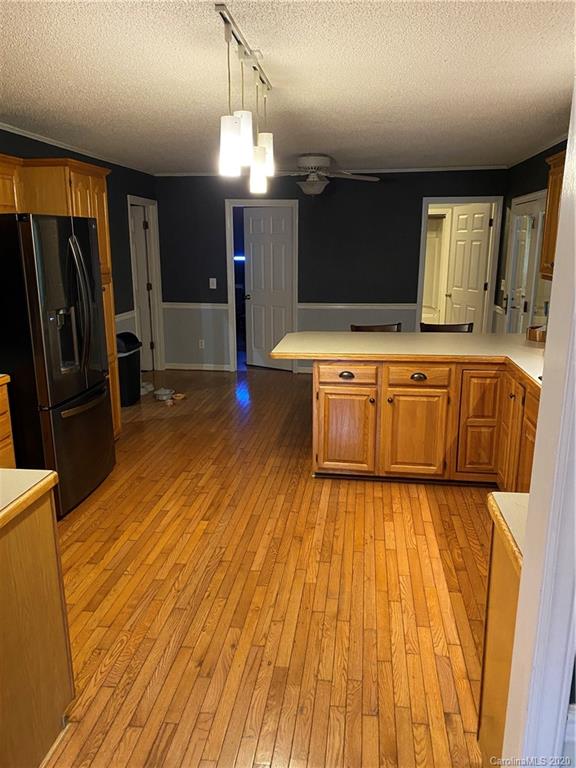 455 Valley Road Spruce Pine, NC 28777 - Photo 22 of 46 Gallery Image 22