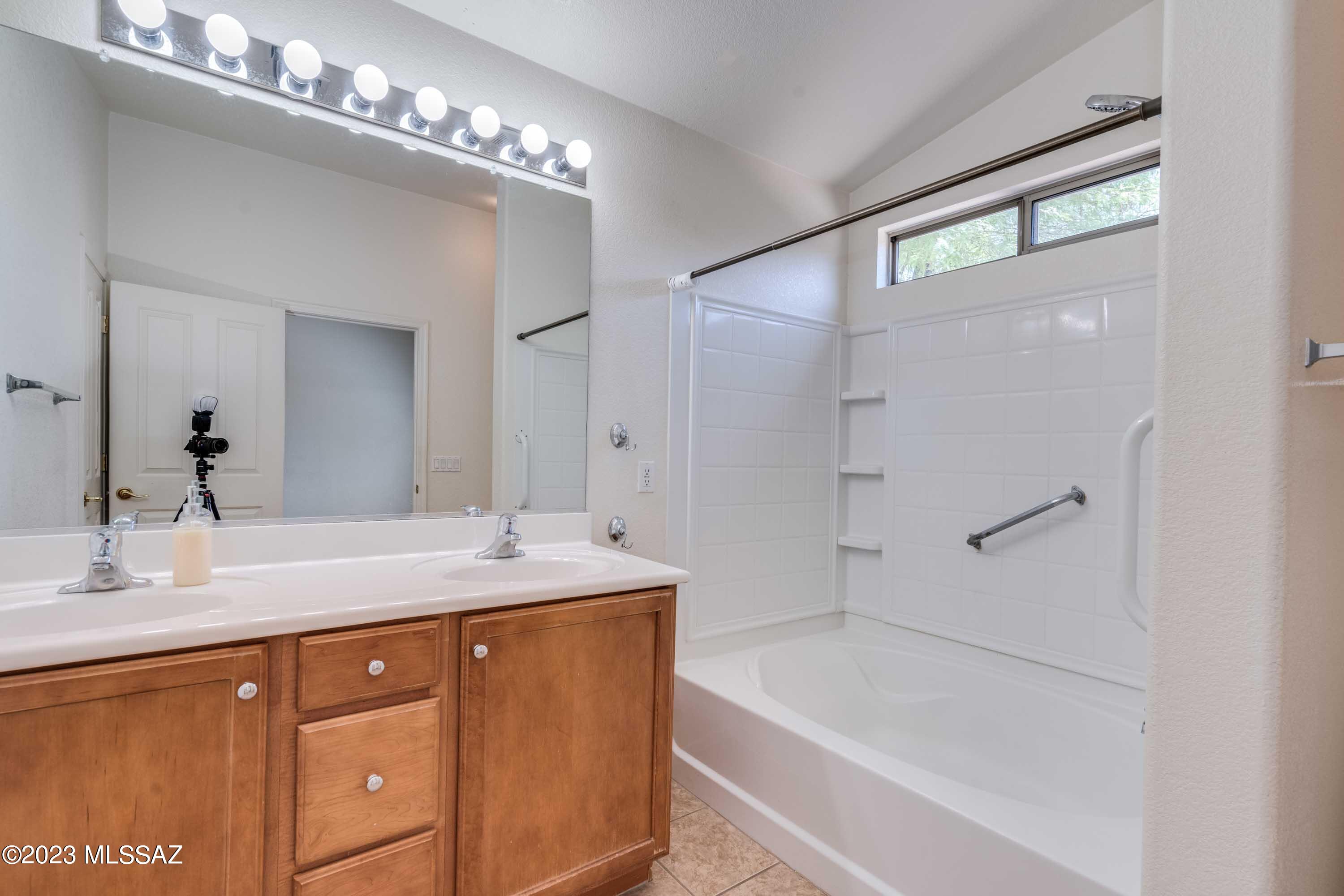 7839 South Splinter Way Tucson, AZ 85756 - Photo 37 of 49