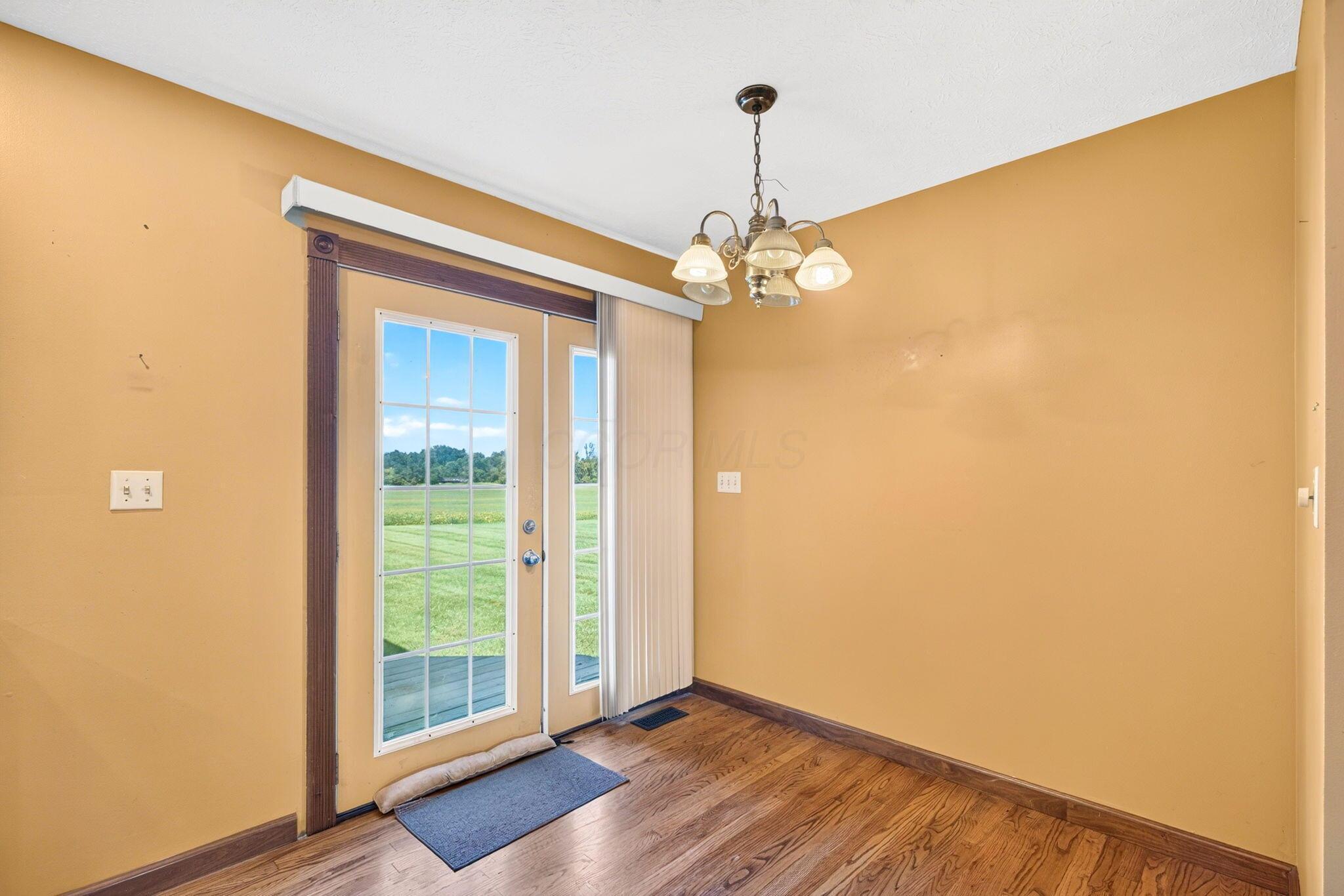 22209 Bolender Pontious Road Circleville, OH 43113 - Photo 13 of 42 22209 Bolender Pontius Rd 32