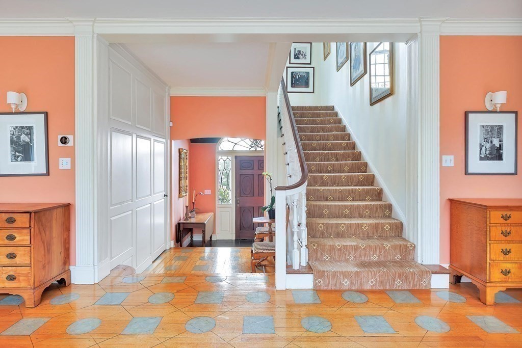 54 Fairmount Street Brookline, MA 02445 - Photo 5 of 26 Gallery Image 5