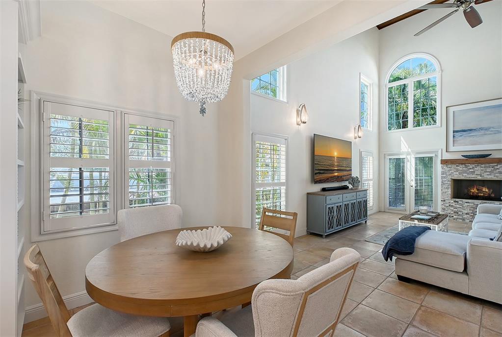 4108 Roberts Point Road Sarasota, FL 34242 - Photo 12 of 46 Gallery Image 12