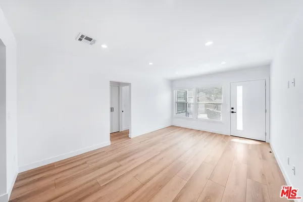 $3,250 | 1258 Mariposa Street, Unit A, Glendale, CA 91205