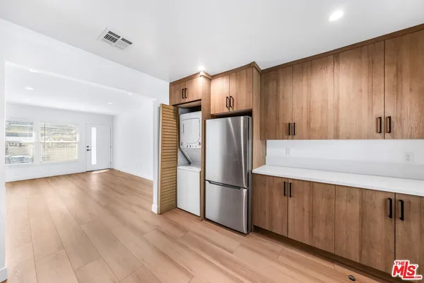 $3,250 | 1258 Mariposa Street, Unit A, Glendale, CA 91205