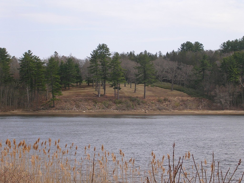 27 Pleasant Valley Road Amesbury, MA 01913 - Photo 1 of 9 Gallery Image 1