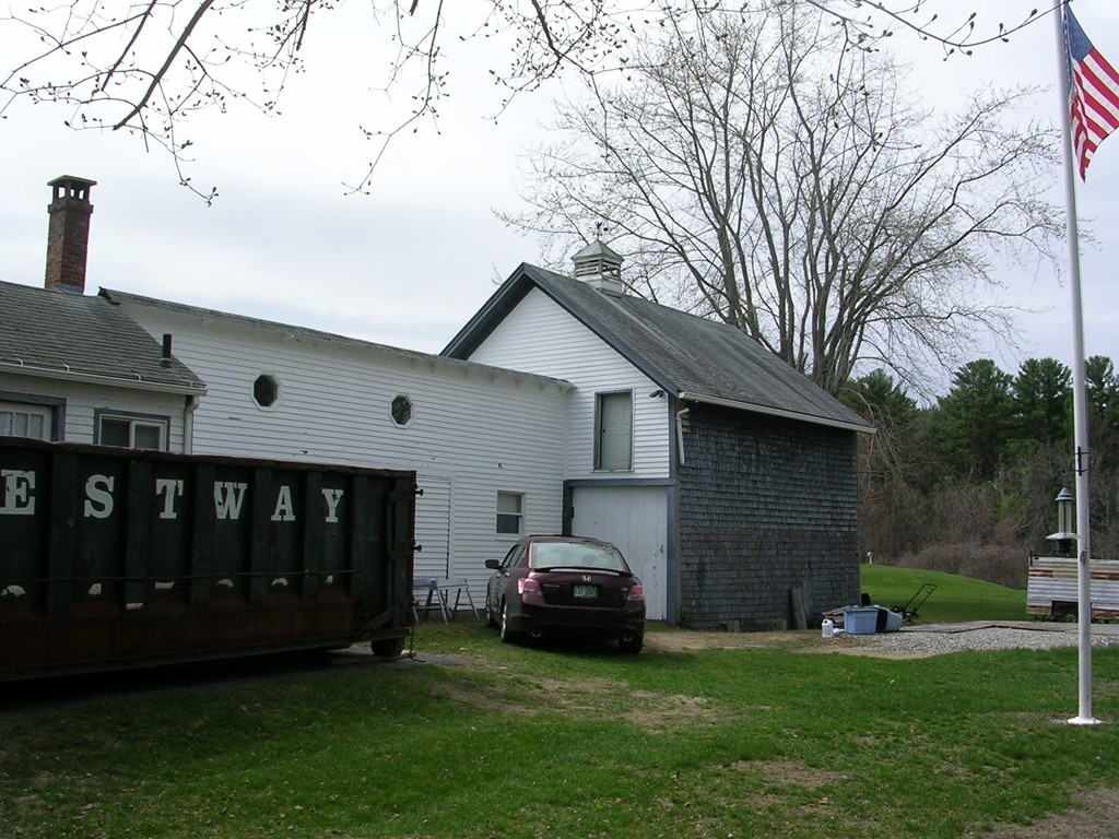 27 Pleasant Valley Road Amesbury, MA 01913 - Photo 7 of 9 Gallery Image 7