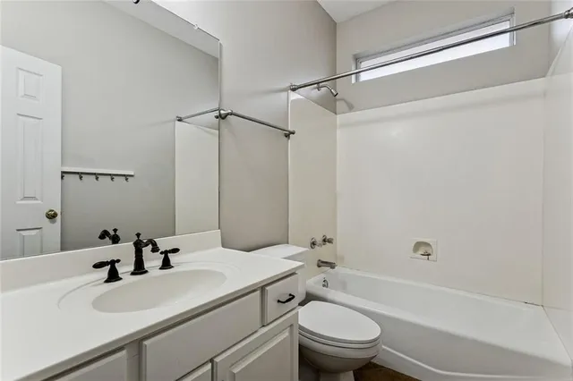 $2,850 | 2088 Timbercreek Lane, Mandeville, LA 70448