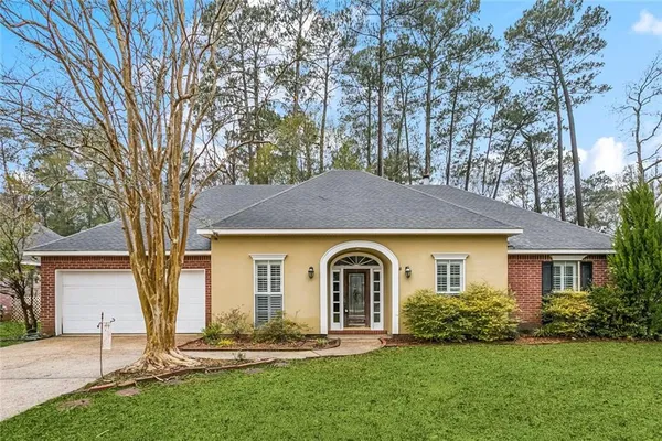 $2,700 | 2088 Timbercreek Lane, Mandeville, LA 70448