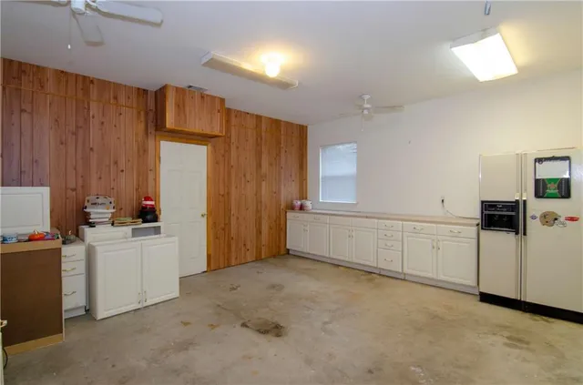 $2,850 | Undisclosed Address, Mandeville, LA 70448