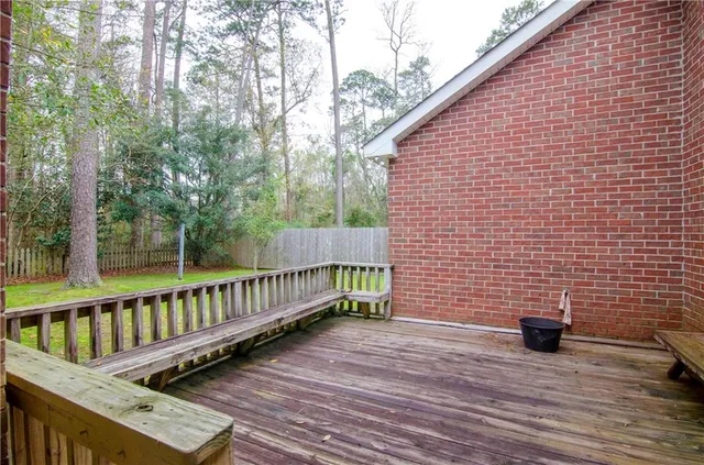 $2,850 | Undisclosed Address, Mandeville, LA 70448
