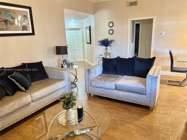 $430,000 | 6377 Northwest 170th Lane, Hialeah, FL 33015