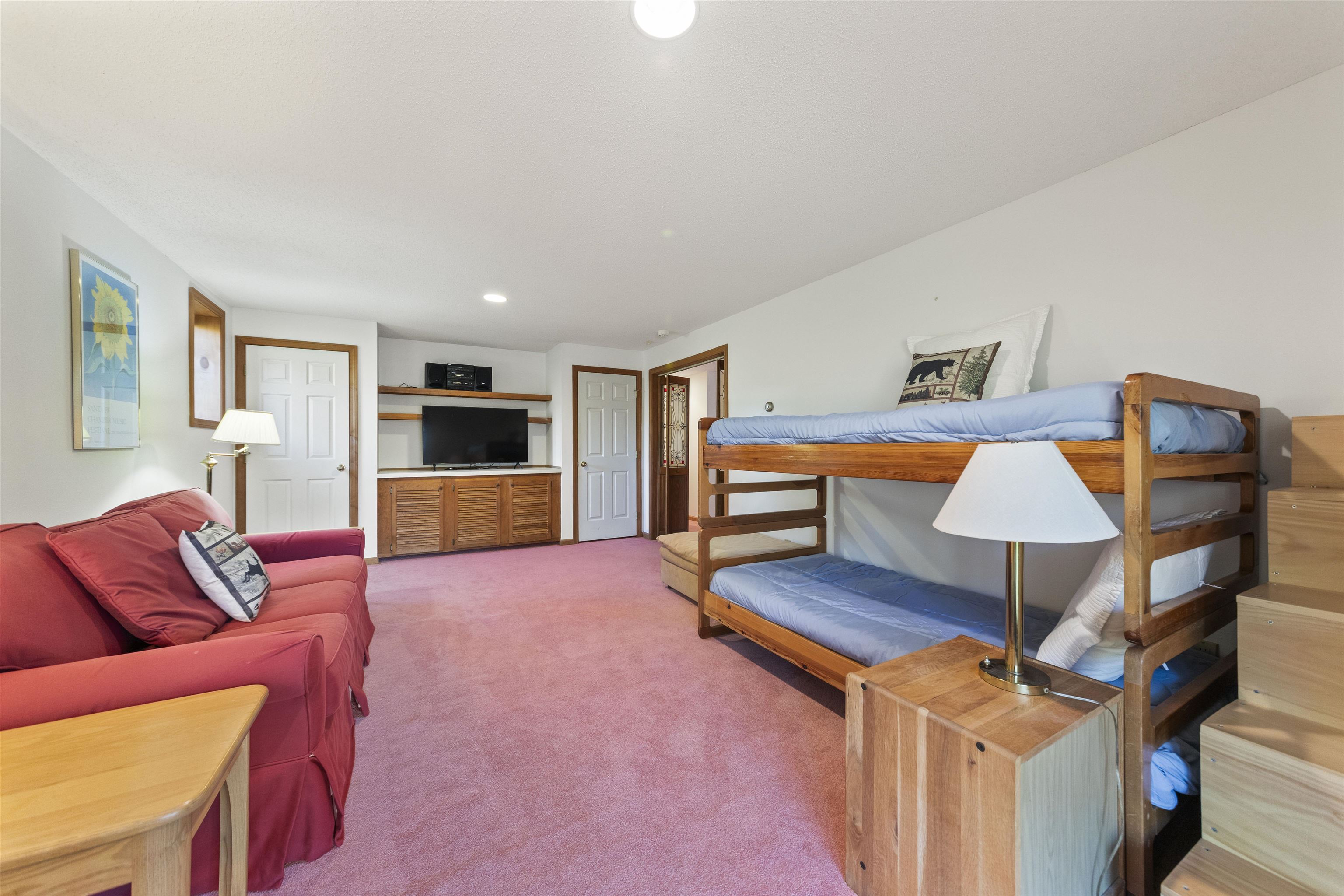106 Silver Birch, Unit 17H West Dover, VT 05356 - Photo 16 of 26