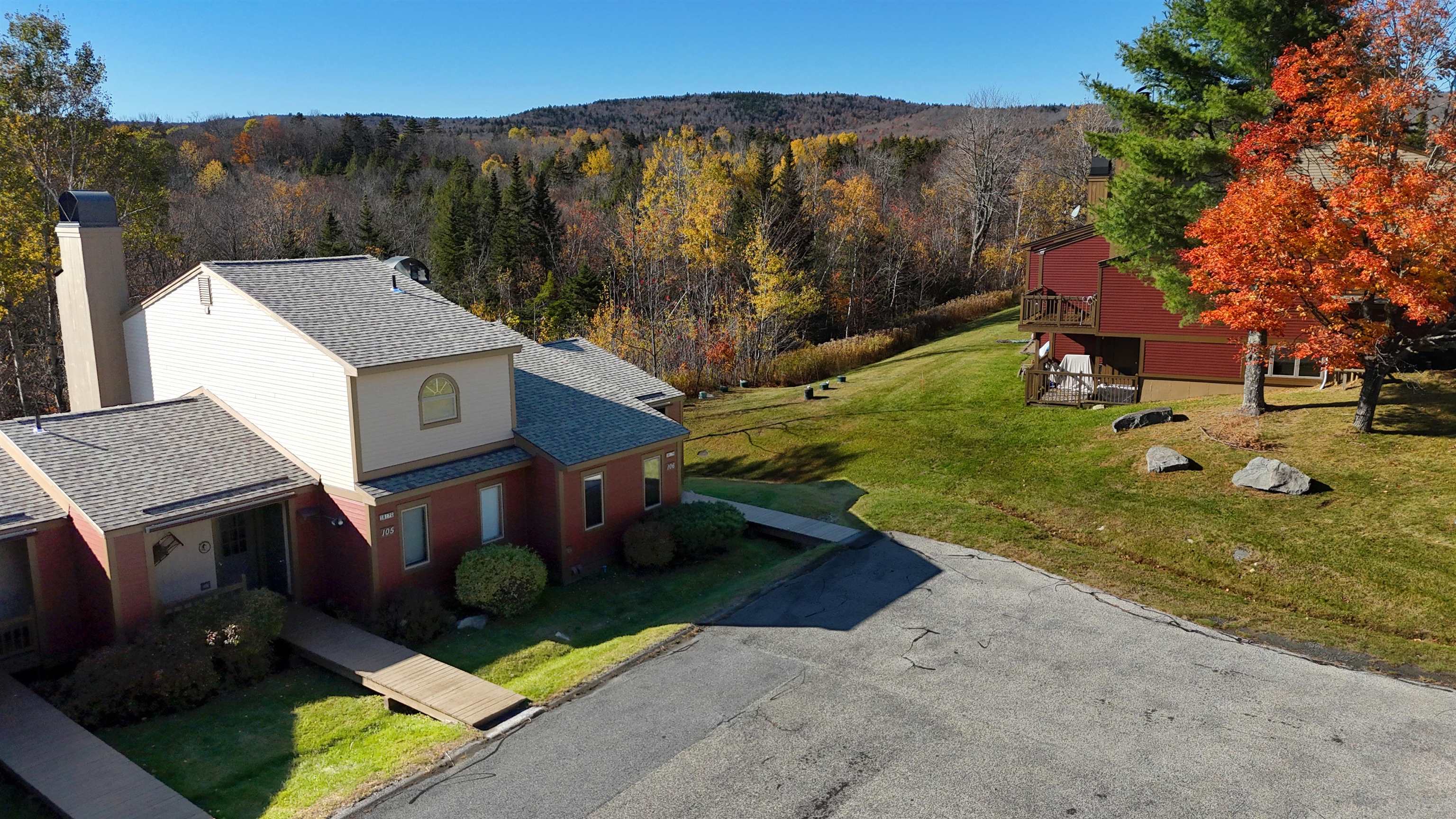 106 Silver Birch, Unit 17H West Dover, VT 05356 - Photo 23 of 26