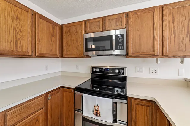 $489,000 | 106 Silver Birch, Unit 17H, West Dover, VT 05356