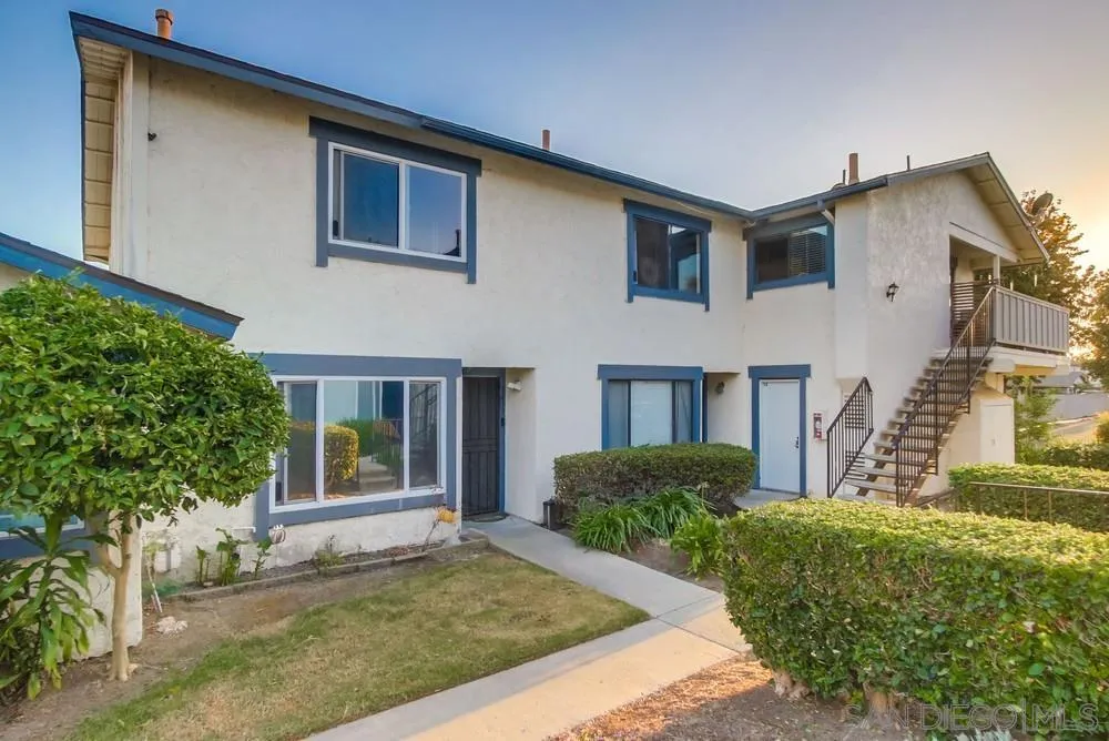 3433 Los Mochis Way Oceanside, CA 92056 - Photo 37 of 45 a house view with a garden space