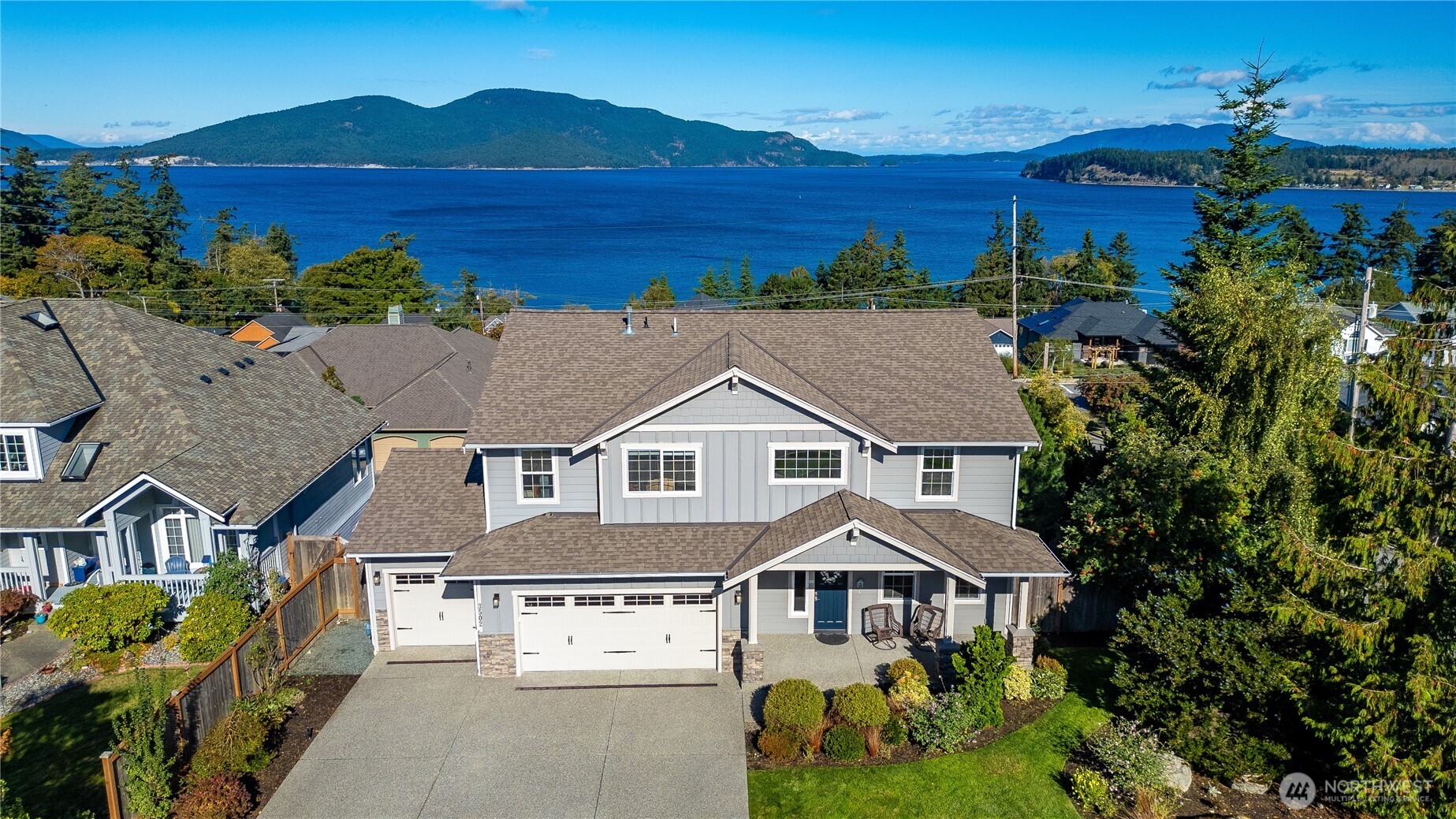 3502 West 3rd Street Anacortes, WA 98221 - Photo 2 of 40