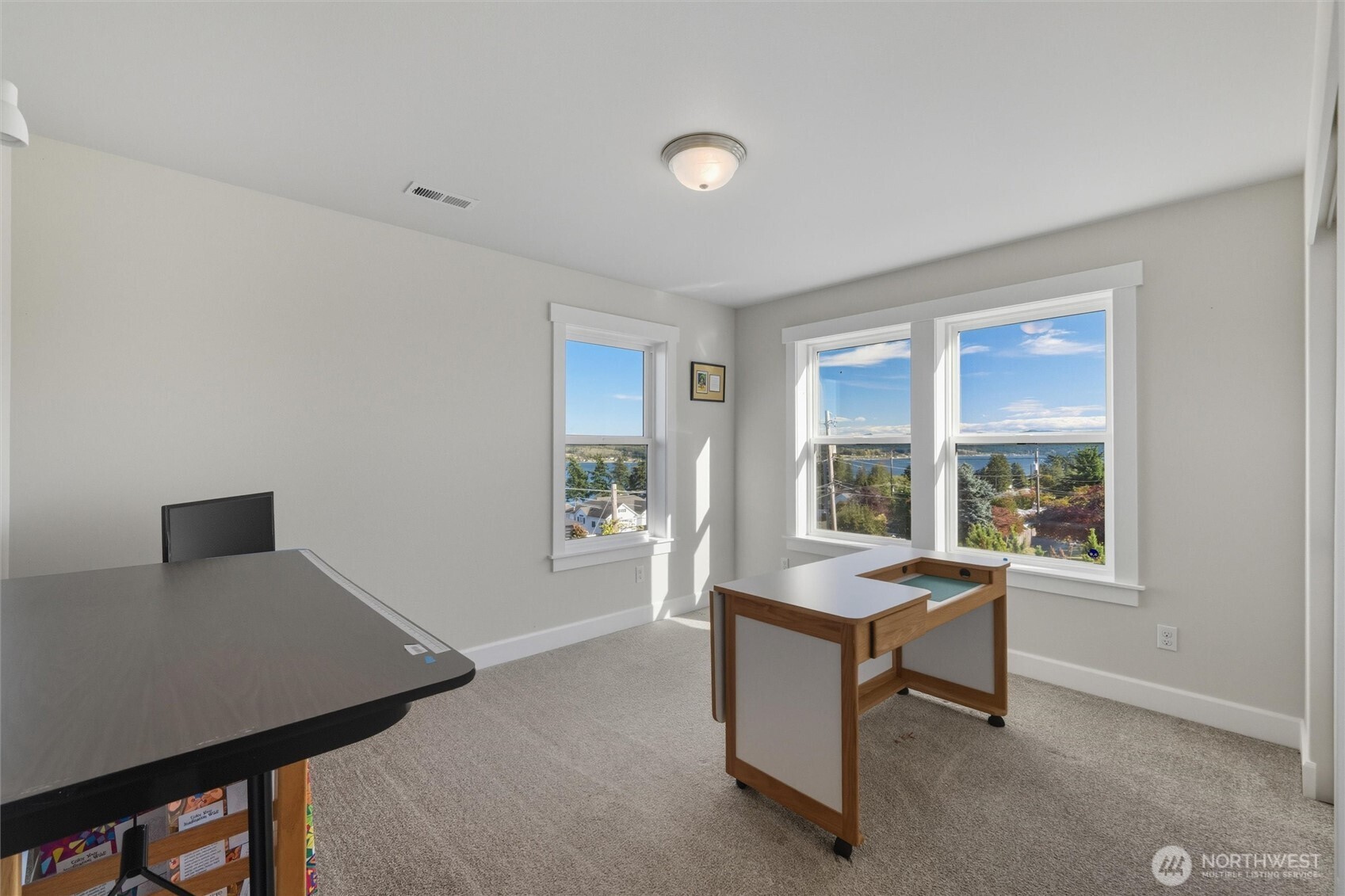 3502 West 3rd Street Anacortes, WA 98221 - Photo 33 of 40