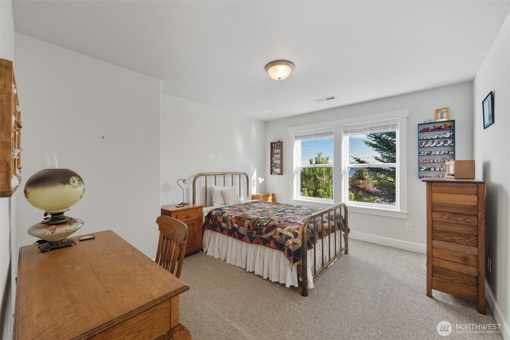 3502 West 3rd Street Anacortes, WA 98221 - Photo 35 of 40