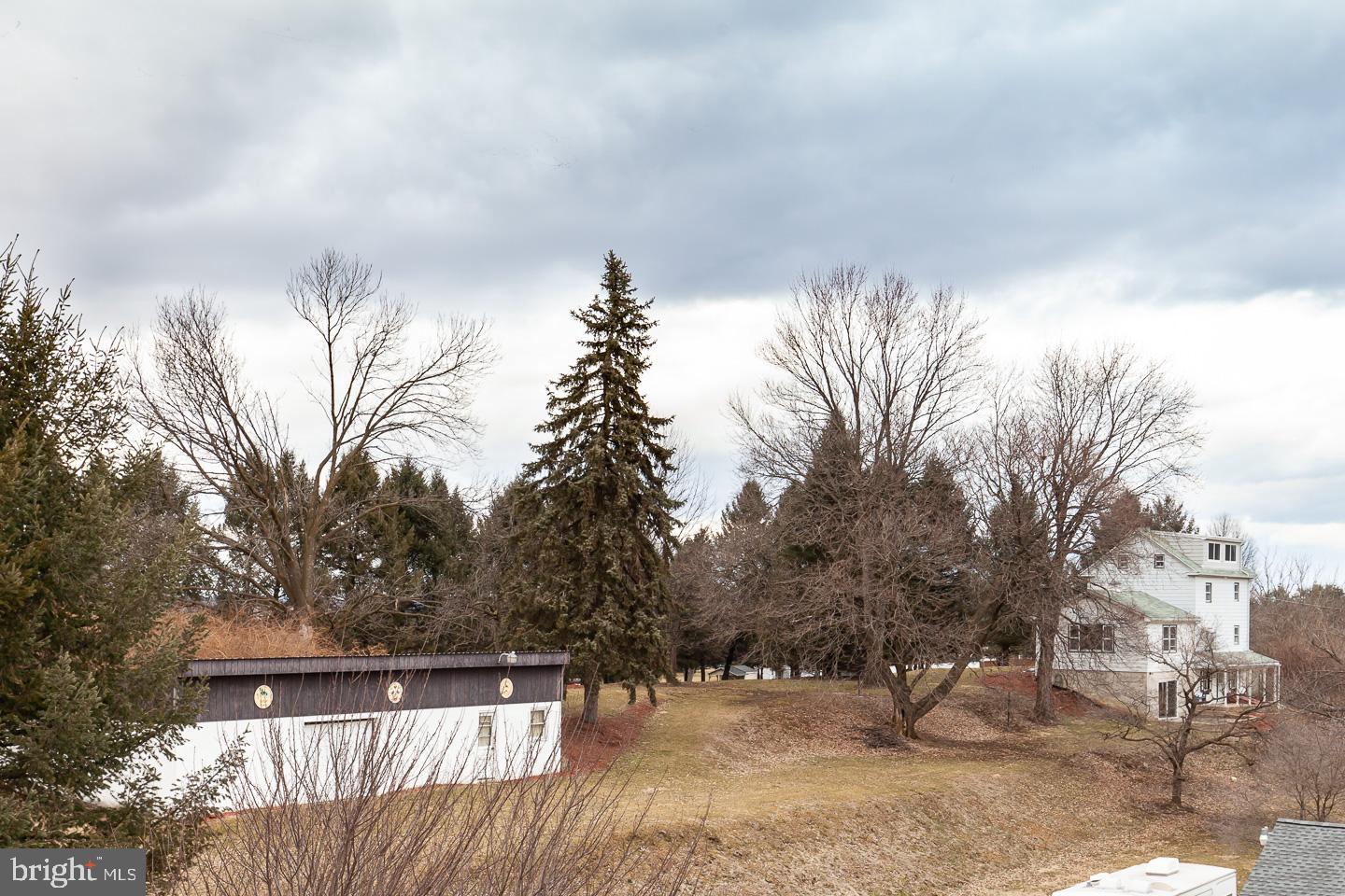 320 Wernersville Road Sinking Spring, PA 19608 - Photo 19 of 28