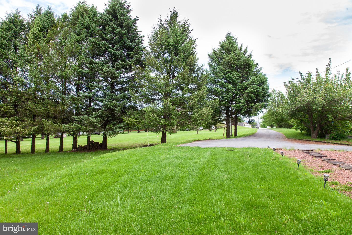 320 Wernersville Road Sinking Spring, PA 19608 - Photo 24 of 28