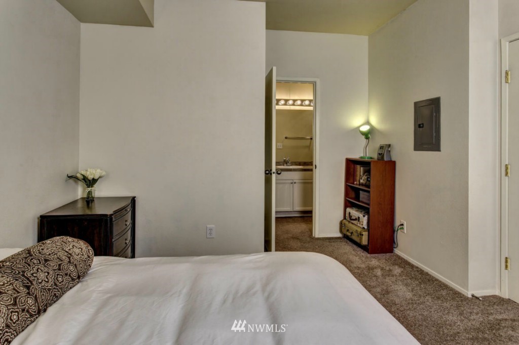 3924 243rd Place Southeast, Unit G201 Bothell, WA 98021 - Photo 12 of 21