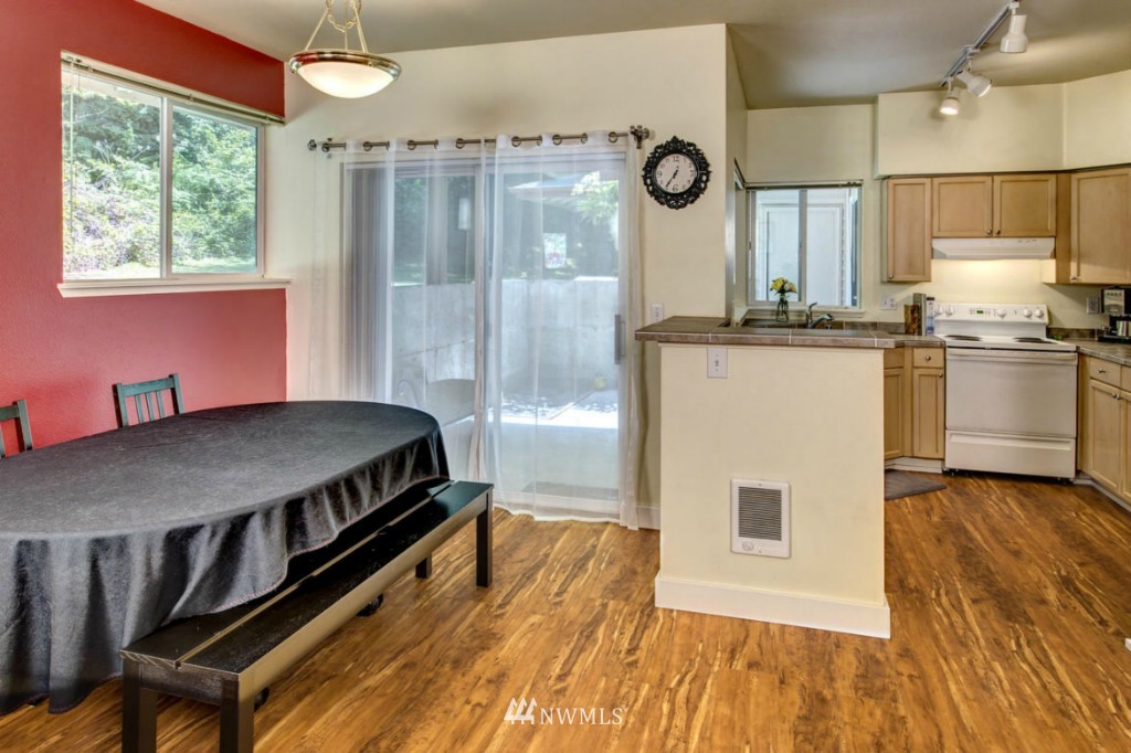 3924 243rd Place Southeast, Unit G201 Bothell, WA 98021 - Photo 7 of 21