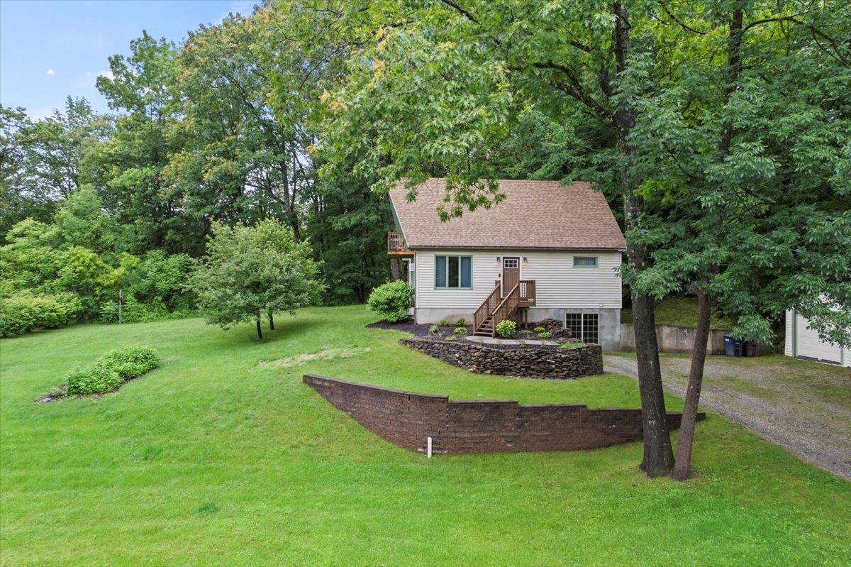 191 Maple Grove Road Shaftsbury, VT 05262 - Photo 25 of 34 Gallery Image 25