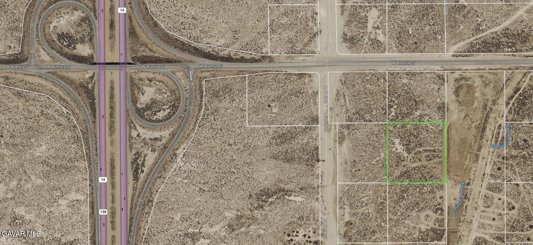 G2-20 G2-20 Stw Lancaster, CA 93534 - Photo 2 of 13 a close view of door lock