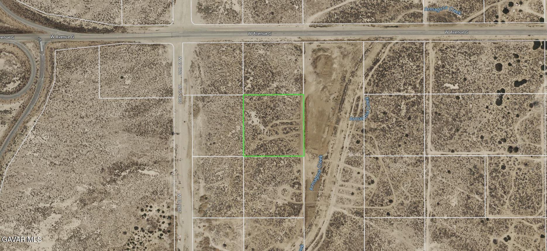 G2-20 G2-20 Stw Lancaster, CA 93534 - Photo 4 of 13 a bathroom with a shower