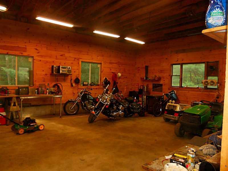 92 Granit Ridge Road Waterboro, ME 04087 - Photo 7 of 17 Garage.