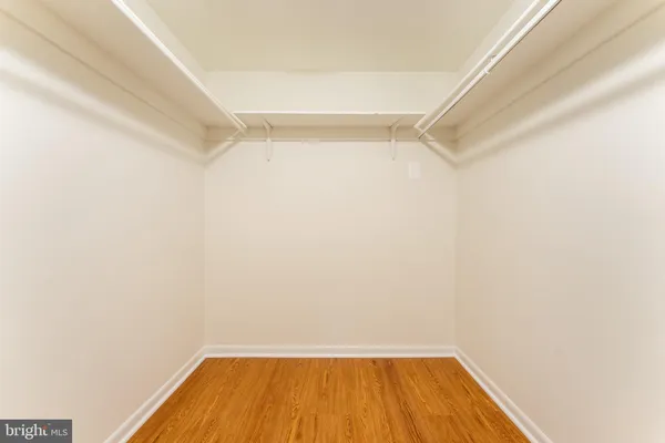 $318,000 | 1540 Northgate Square, Unit 21B, Reston, VA 20190