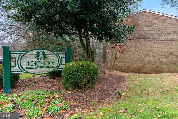 $318,000 | 1540 Northgate Square, Unit 21B, Reston, VA 20190