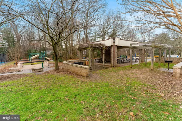 $318,000 | 1540 Northgate Square, Unit 21B, Reston, VA 20190