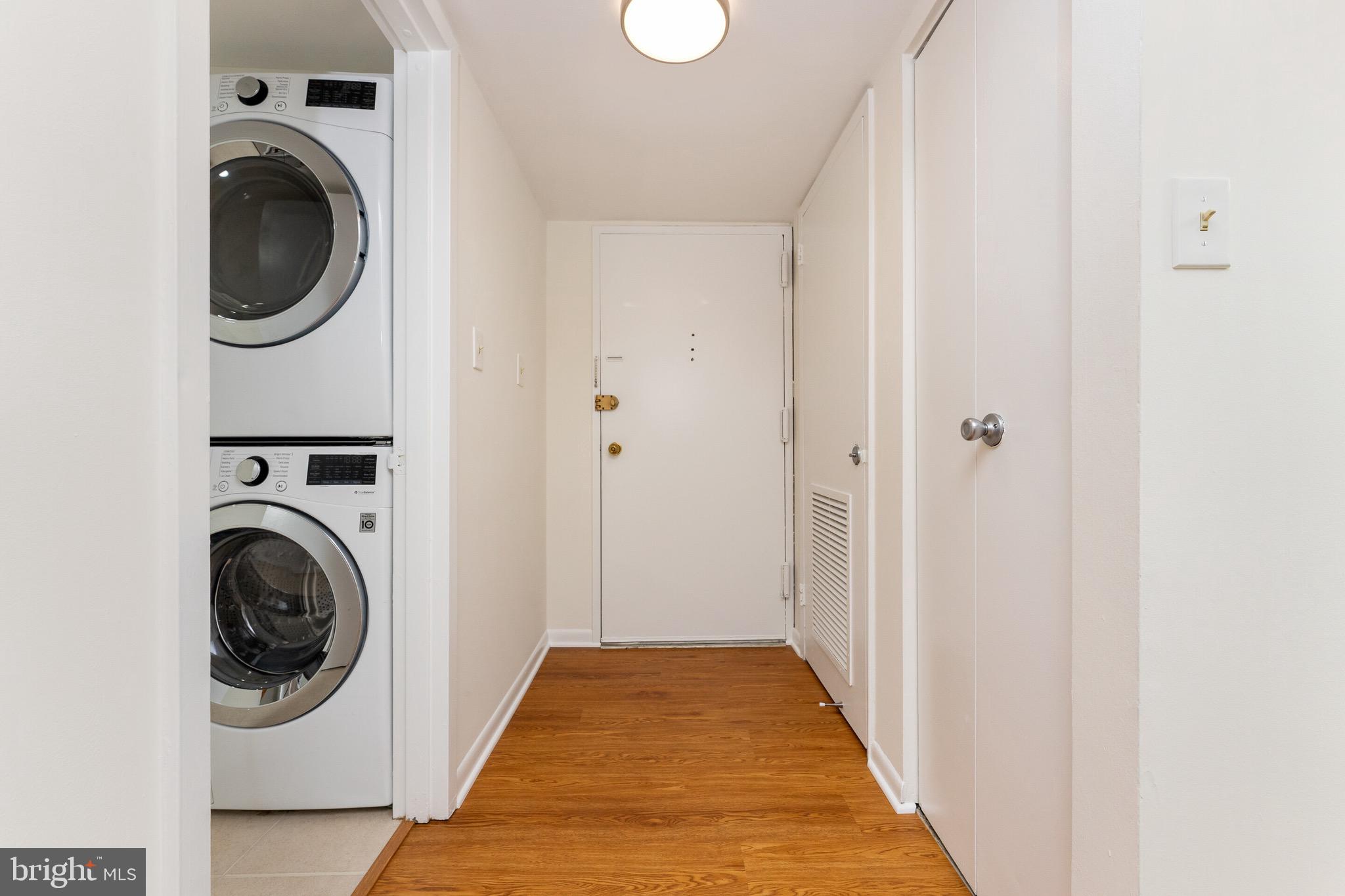 1540 Northgate Square, Unit 21B Reston, VA 20190 - Photo 5 of 49