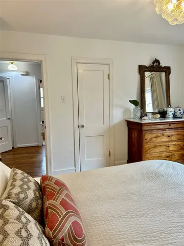 $1,025,000 | 4002 Milton Street, West University Place, TX 77005