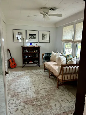 $1,025,000 | 4002 Milton Street, West University Place, TX 77005