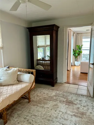 $1,025,000 | 4002 Milton Street, West University Place, TX 77005