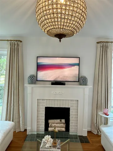 $1,025,000 | 4002 Milton Street, West University Place, TX 77005