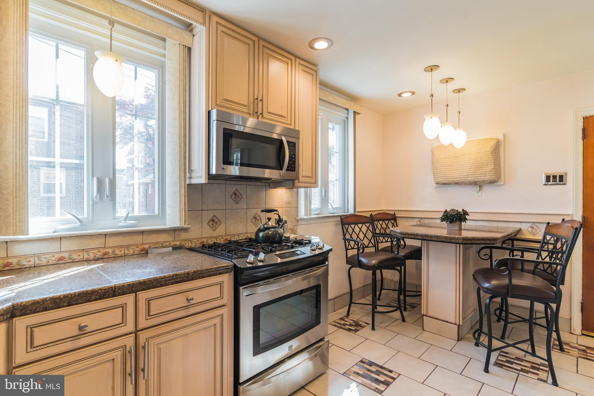904 Roumfort Road Philadelphia, PA 19150 - Photo 14 of 27 Gallery Image 14