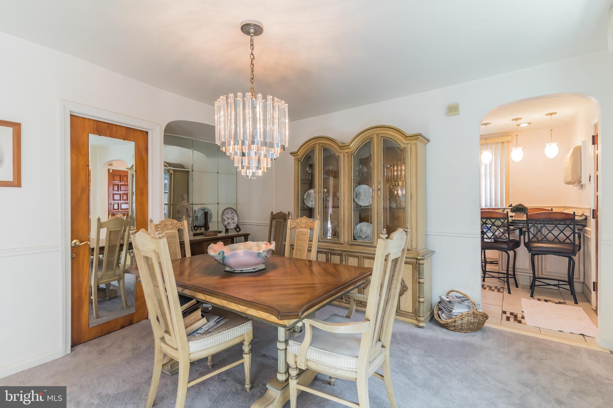 904 Roumfort Road Philadelphia, PA 19150 - Photo 9 of 27 Gallery Image 9