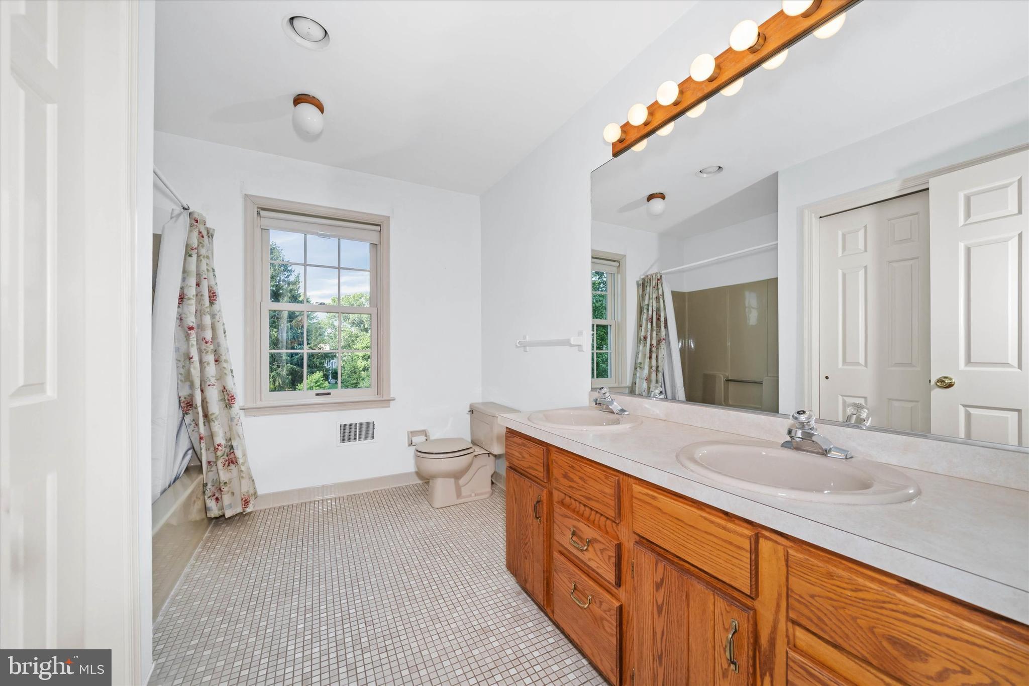 1043 General Lafayette Boulevard West Chester, PA 19382 - Photo 34 of 67 Gallery Image 34