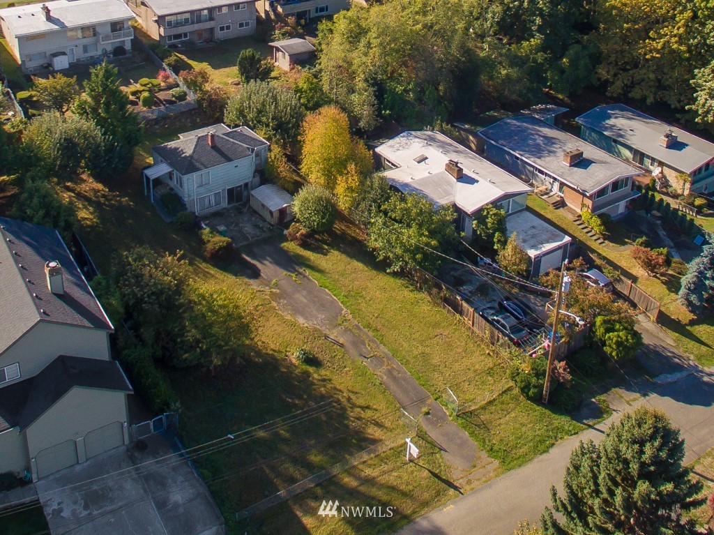 5347 South Ruggles Street Seattle, WA 98178 - Photo 16 of 24 Gallery Image 16