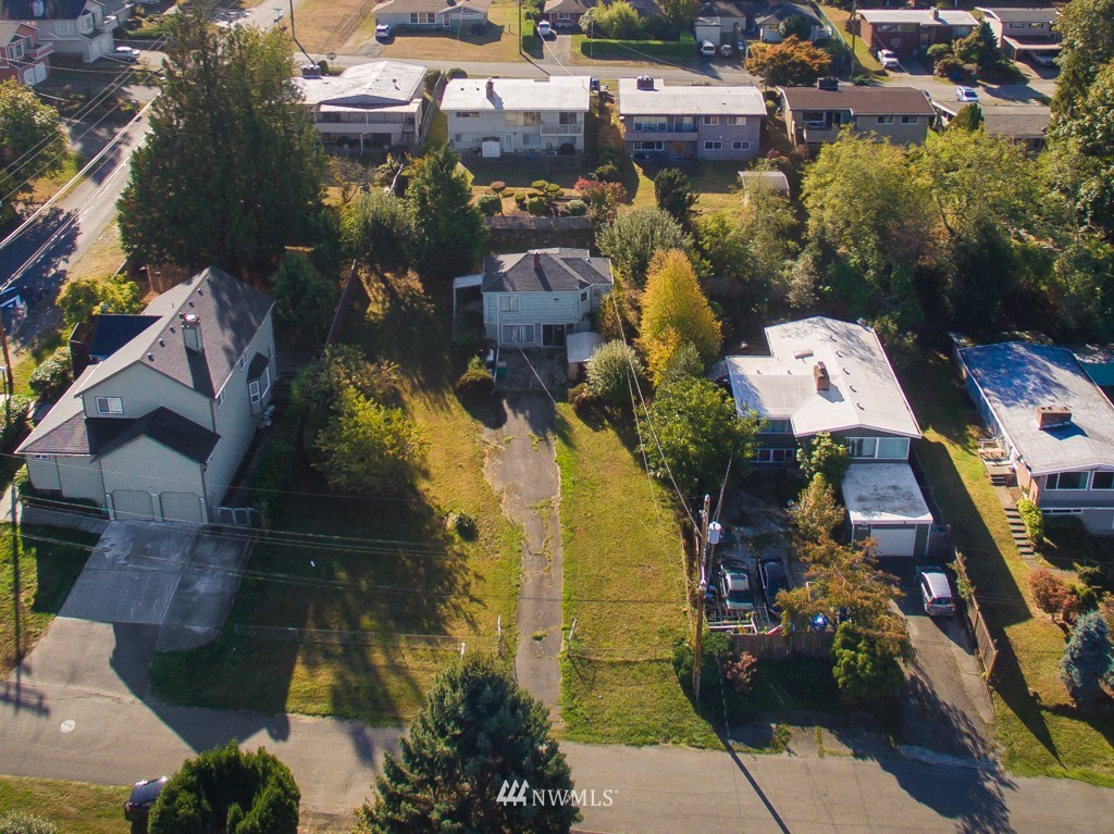 5347 South Ruggles Street Seattle, WA 98178 - Photo 17 of 24 Gallery Image 17