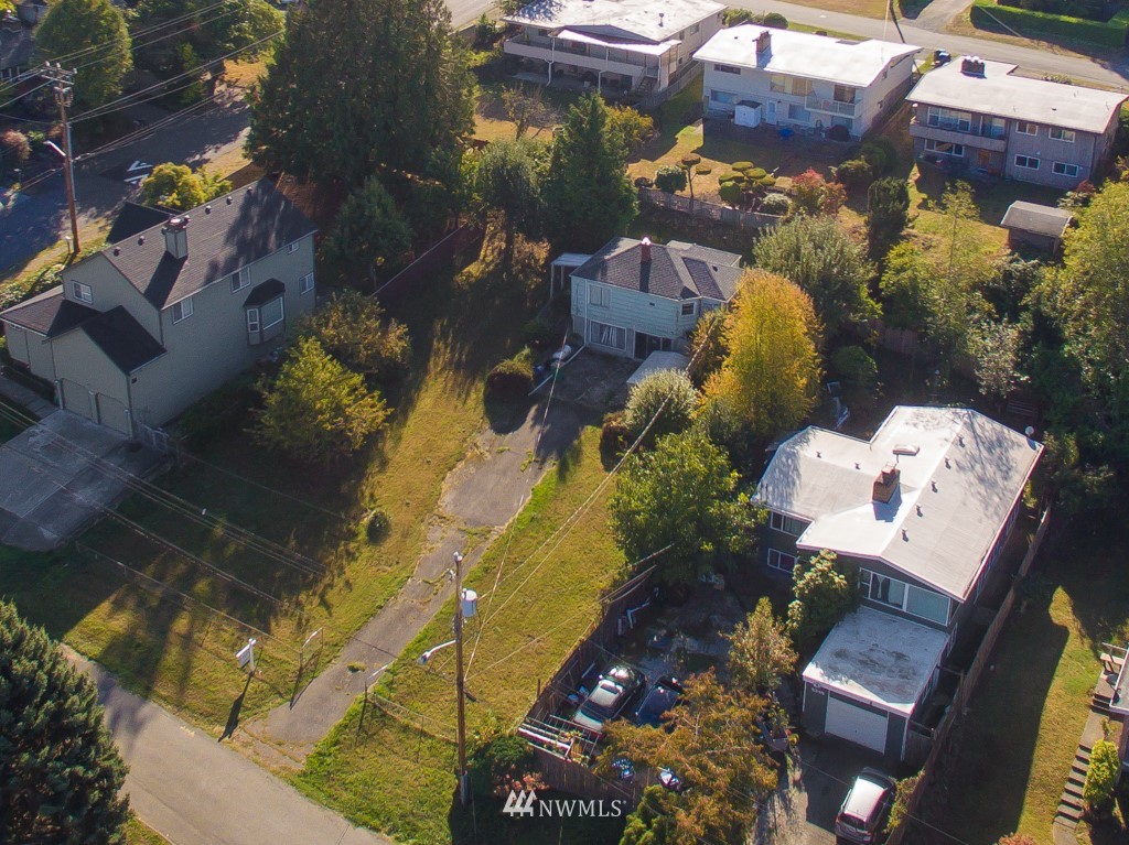 5347 South Ruggles Street Seattle, WA 98178 - Photo 20 of 24 Gallery Image 20