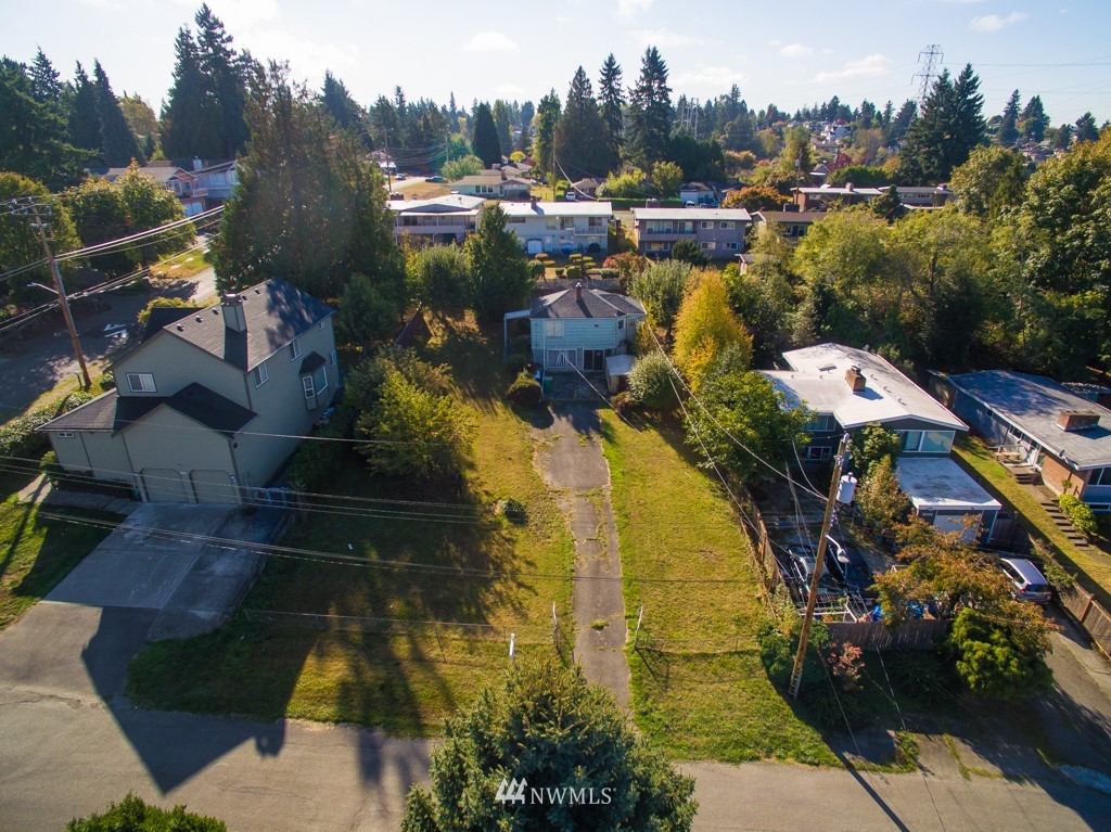 5347 South Ruggles Street Seattle, WA 98178 - Photo 23 of 24 Gallery Image 23