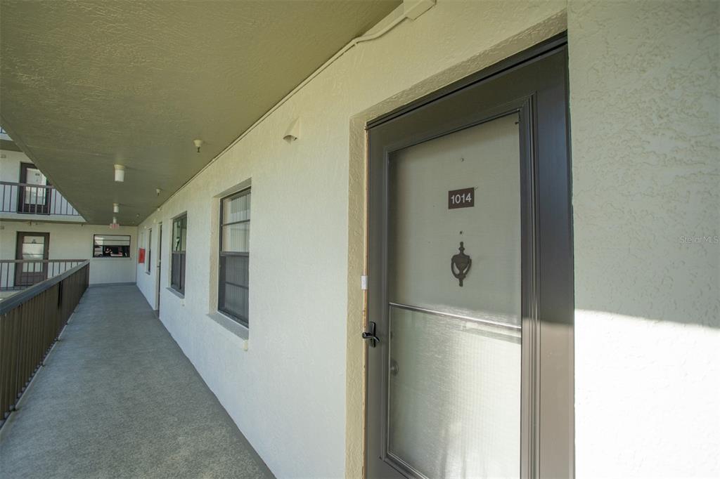 9860 62nd Avenue North, Unit 1014 St. Petersburg, FL 33708 - Photo 11 of 68