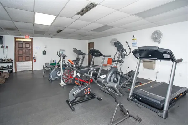 $199,900 | 9860 62nd Avenue North, Unit 1014, St. Petersburg, FL 33708