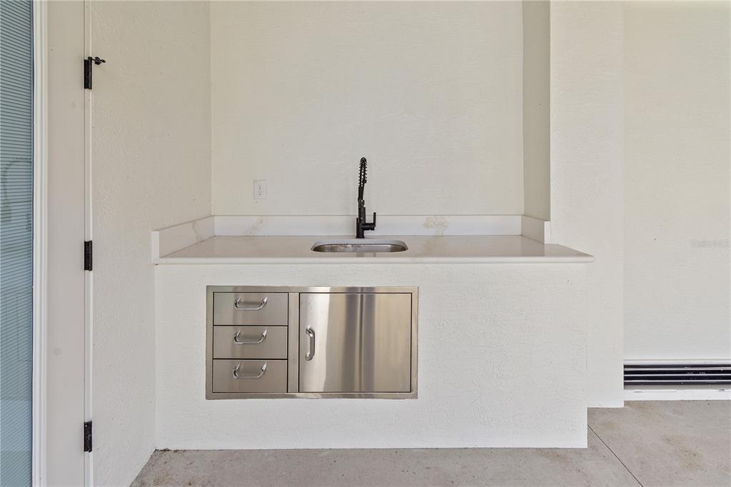 2911 Sand Pine Trail Frostproof, FL 33843 - Photo 20 of 37