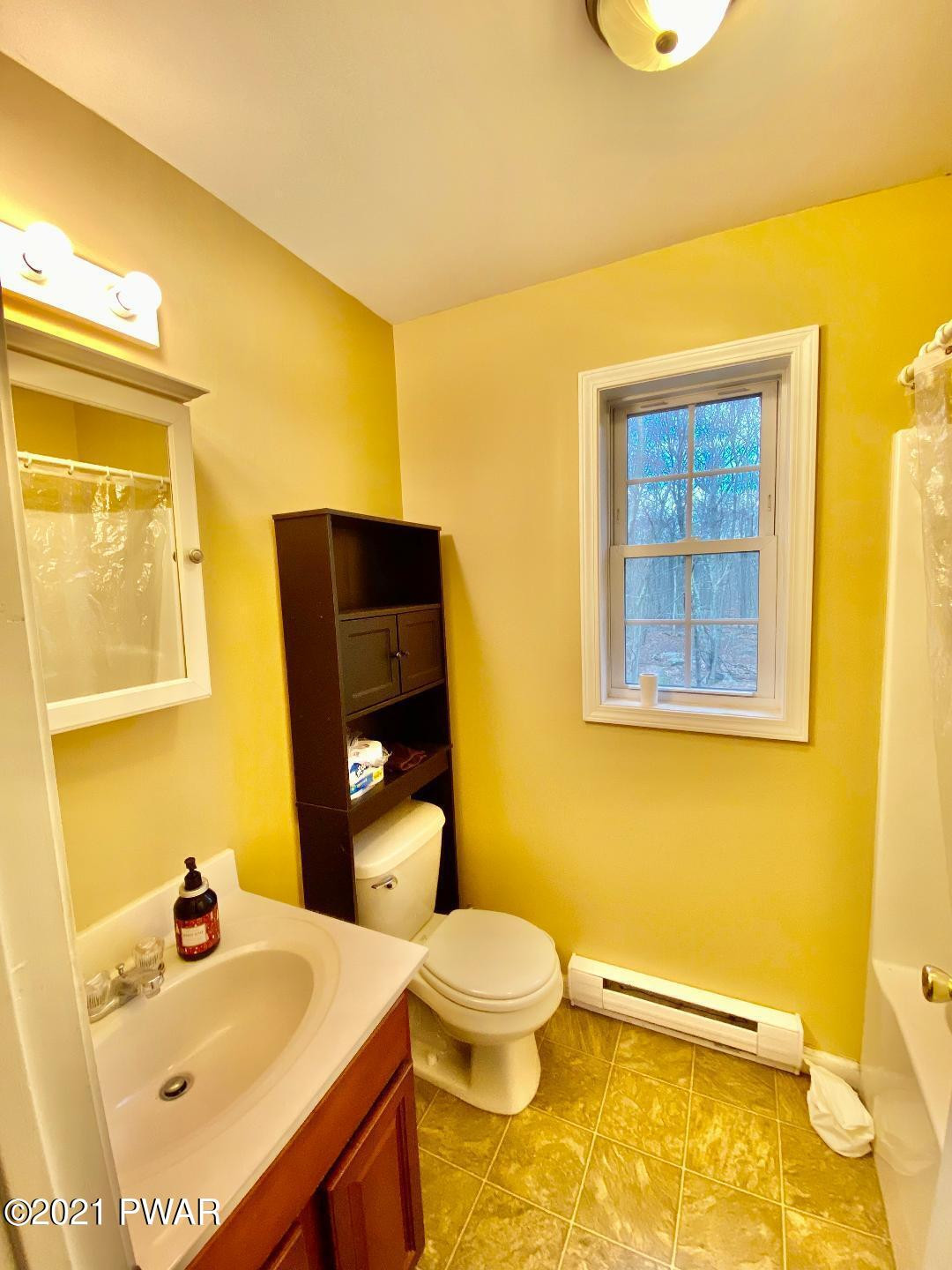 125 Johnson Road Milford, PA 18337 - Photo 14 of 27