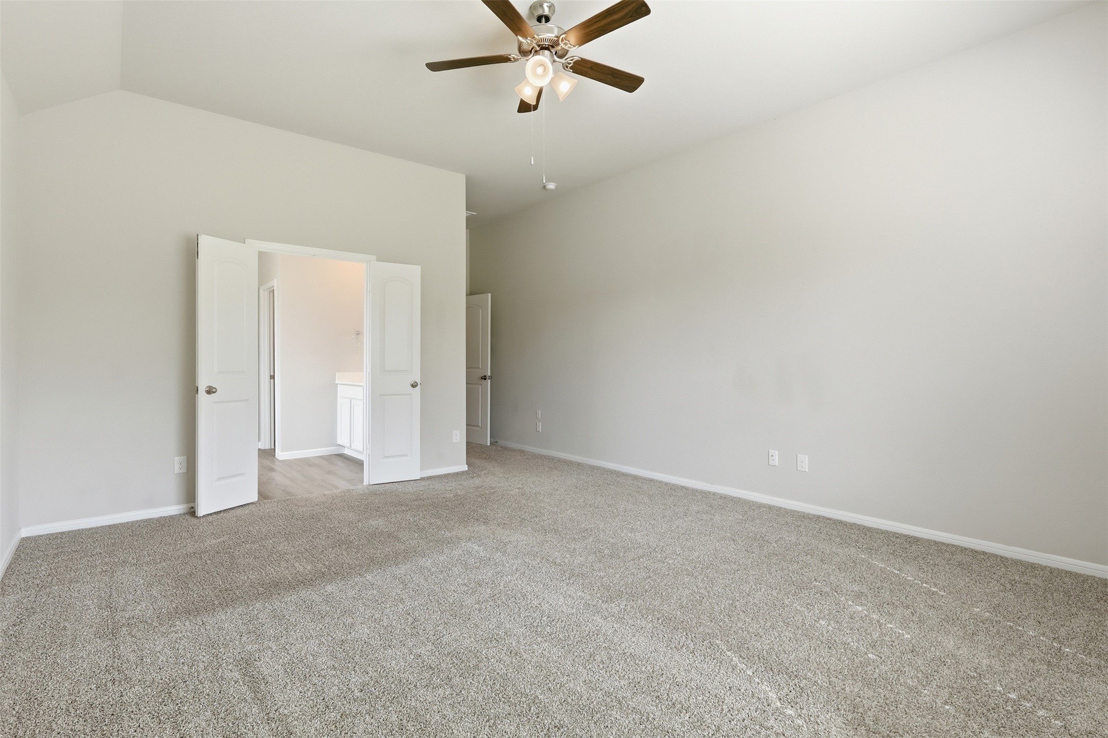 6422 Rolling Hills Road Conroe, TX 77303 - Photo 14 of 43