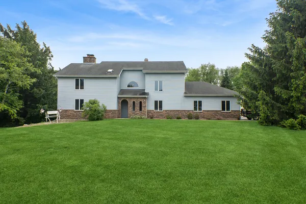 $750,000 | 40-w923 Mulhern Drive, Elburn, IL 60119